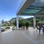 Peaceful Location Ideal For Families Or Group Close To Beautiful Beaches