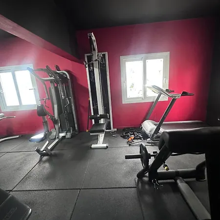 Peaceful Retreat - Kefalos Stay With Patio Views & Gym וילה