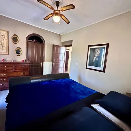 Peaceful Villa Location Ideal For Families Or Group Close To Beautiful Beaches * Kéfalos