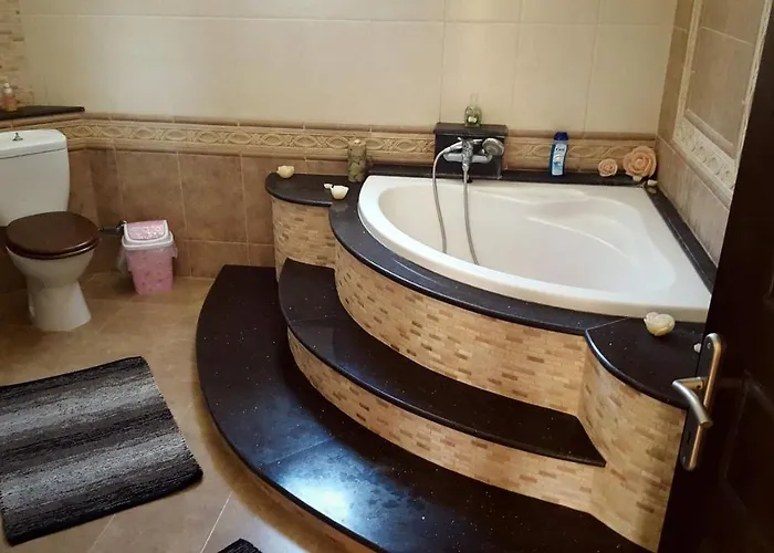 Peaceful Villa Location Ideal For Families Or Group Close To Beautiful Beaches Villa